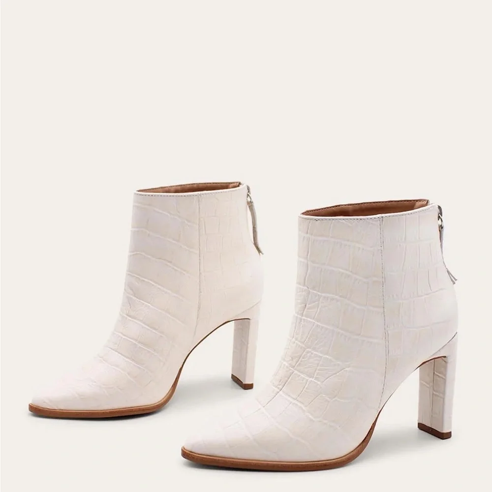 Kaanas Cologne Bootie Ivory - Picture 1 of 8
